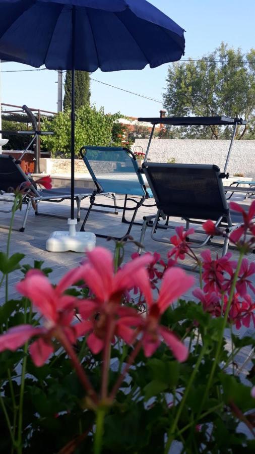 Holiday Home Dioniza Vodnjan Exterior foto